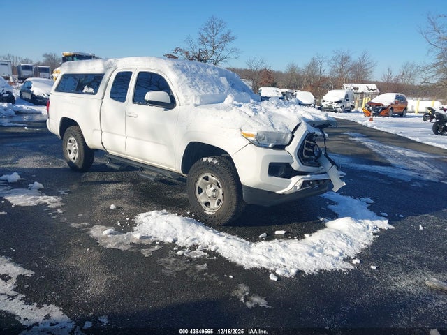 2023 TOYOTA TACOMA SR