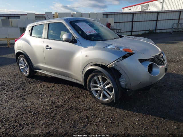 2013 NISSAN JUKE S