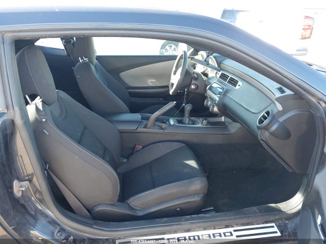 CHEVROLET CAMARO 1LS - 5