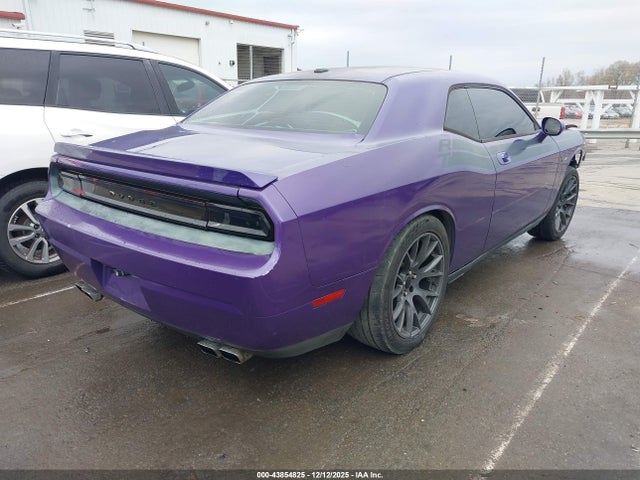 DODGE CHALLENGER R/T - 4