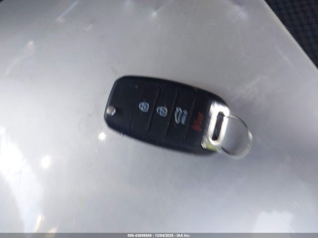 صورة مصغرة 11 لـ 2018 KIA OPTIMA LX
