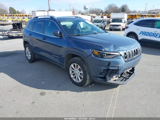 2019 JEEP CHEROKEE LATITUDE 4X4