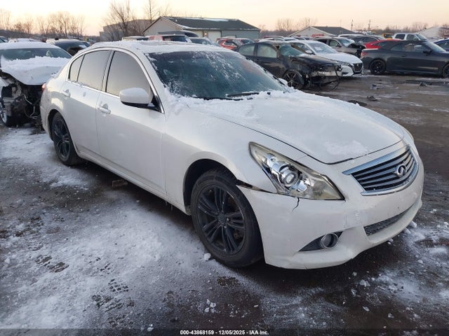 2012 INFINITI G37 