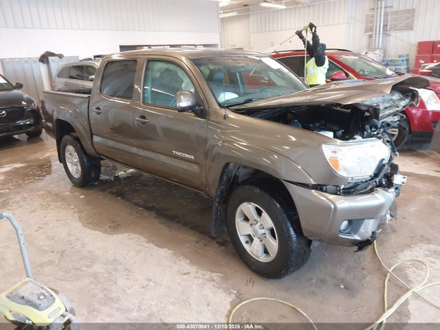 2015 TOYOTA TACOMA BASE V6