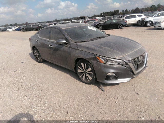 2020 NISSAN ALTIMA SV FWD
