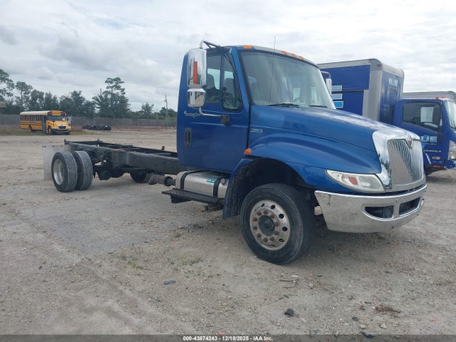 2013 INTERNATIONAL 4000 4300