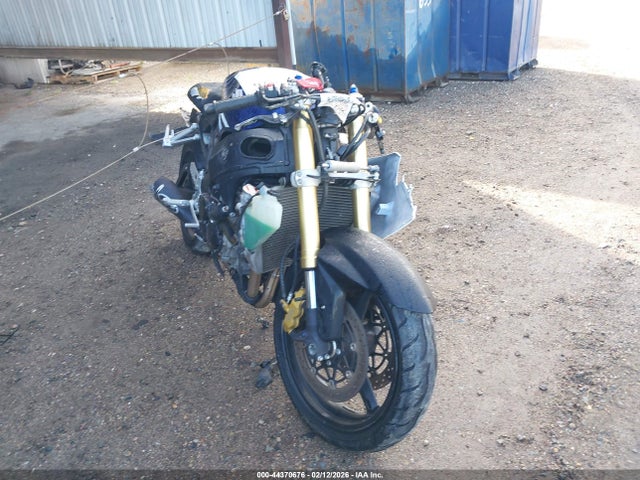 2004 SUZUKI GSX K