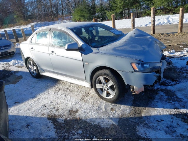 2013 MITSUBISHI LANCER SE