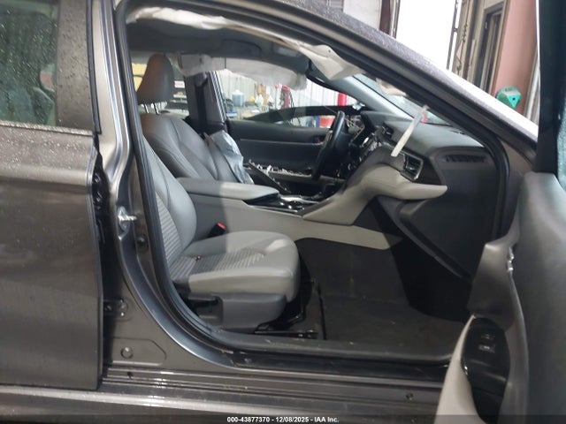 صورة 5 لـ 2019 Toyota CAMRY SE