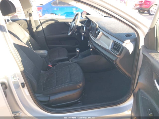 KIA RIO S - 5
