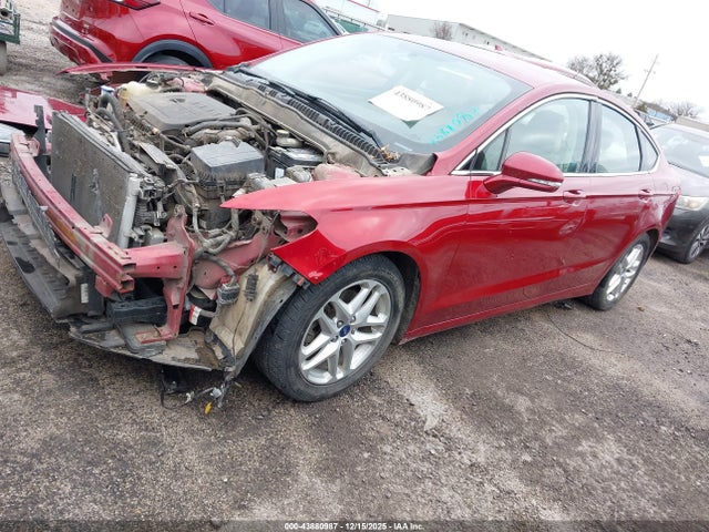 FORD FUSION SE - 2