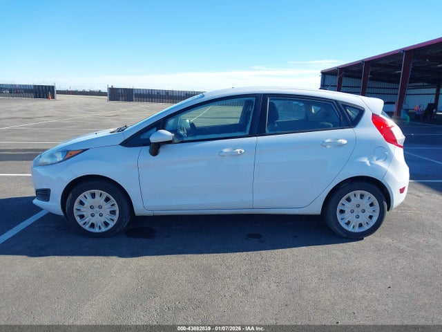 2017 FORD FIESTA S 14