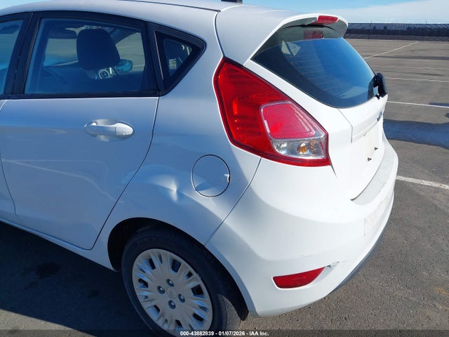 2017 FORD FIESTA S 6