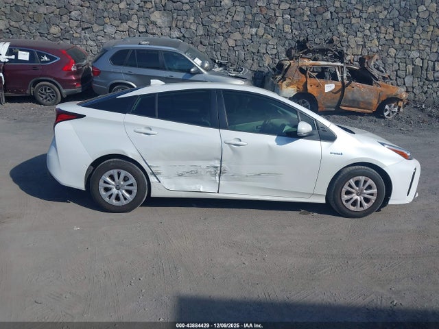 TOYOTA PRIUS - 6
