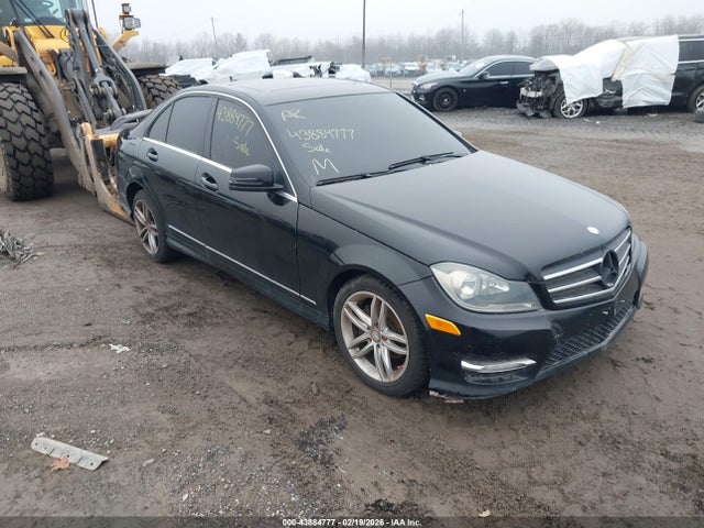 2013 MERCEDES-BENZ C 250 SPORT