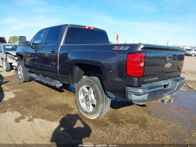 CHEVROLET SILVERADO 2500HD LT - 3