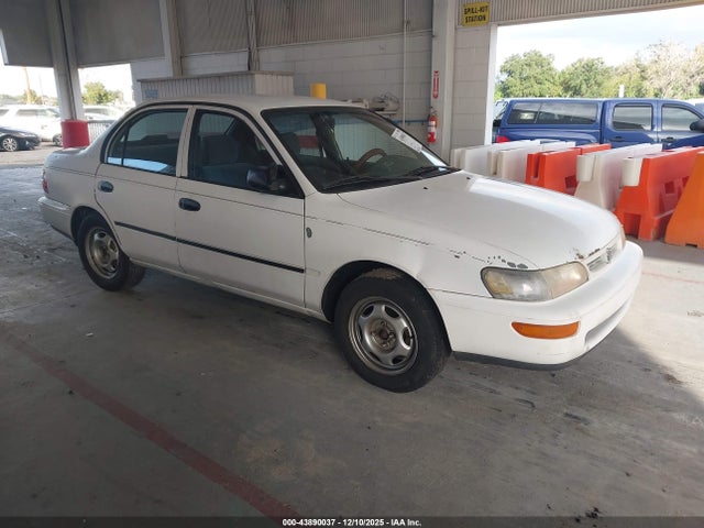 1996 TOYOTA COROLLA 