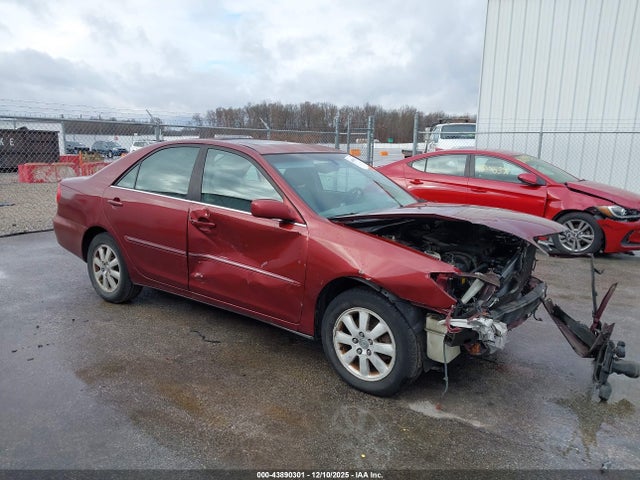 2004 TOYOTA CAMRY XLE V6
