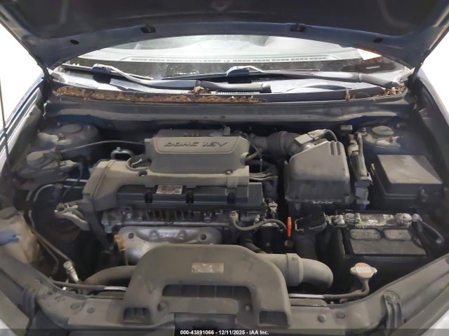 HYUNDAI ELANTRA GLS - 10