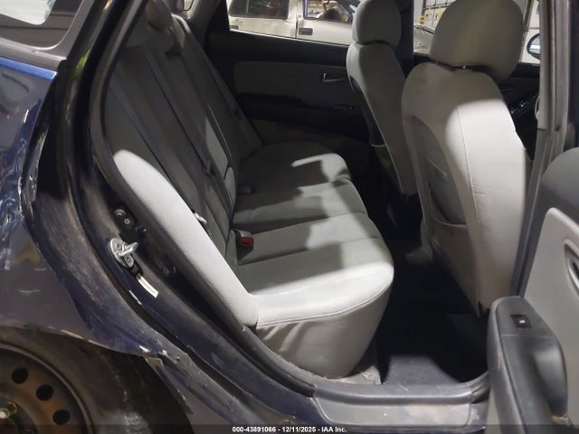 HYUNDAI ELANTRA GLS - 8