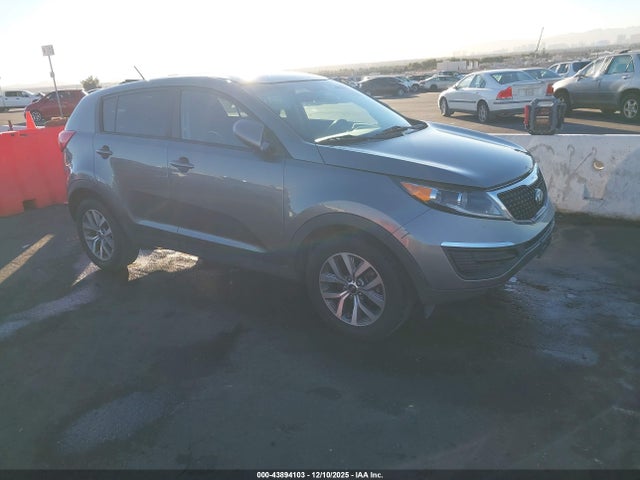 2016 KIA SPORTAGE LX