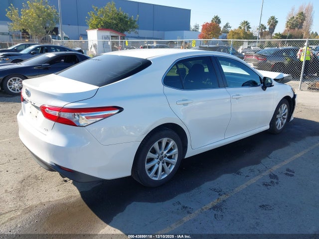 صورة 4 لـ 2018 Toyota CAMRY LE