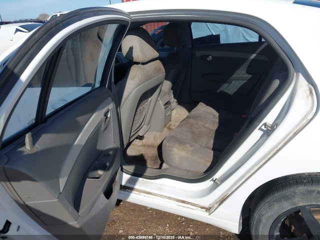 CHEVROLET MALIBU LS - 8