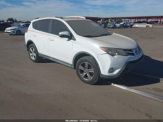 2015 TOYOTA RAV4 XLE