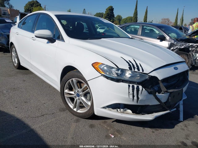 FORD FUSION SE - 1