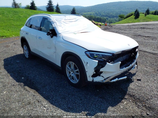 2025 MERCEDES-BENZ GLC 300 4MATIC SUV