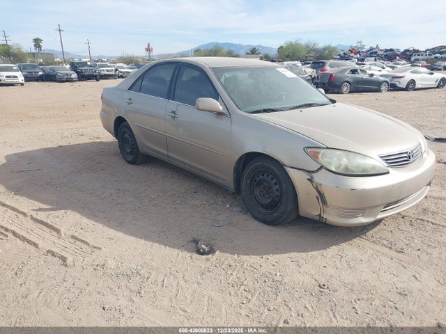 2005 TOYOTA CAMRY LE