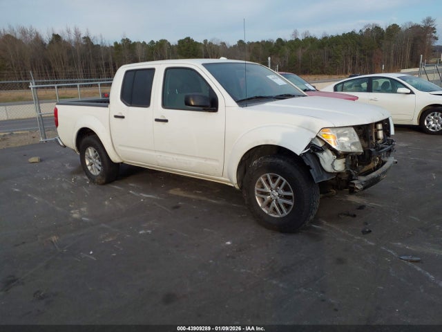 2016 NISSAN FRONTIER SV