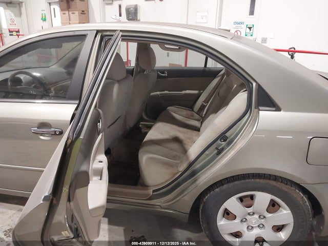 HYUNDAI SONATA GLS - 8