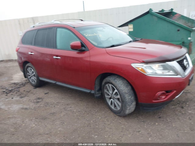 2013 NISSAN PATHFINDER SV