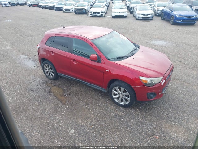 2015 MITSUBISHI OUTLANDER ES
