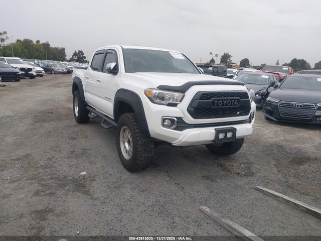 2017 TOYOTA TACOMA LIMITED