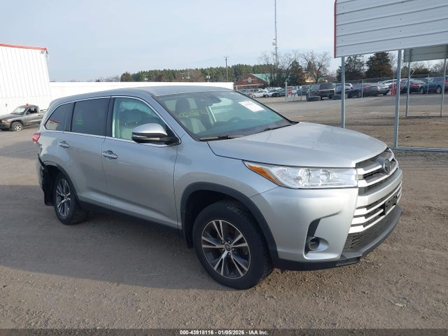 2019 TOYOTA HIGHLANDER LE