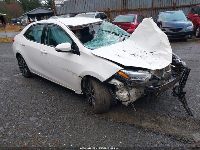 2017 TOYOTA COROLLA SE
