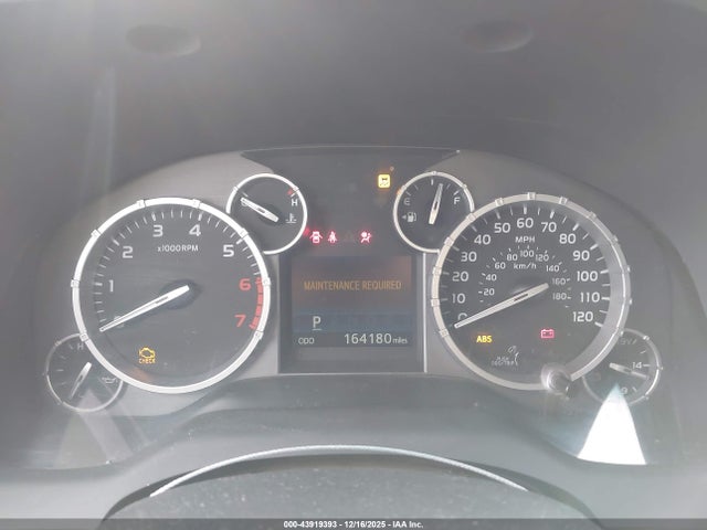 TOYOTA TUNDRA - 7
