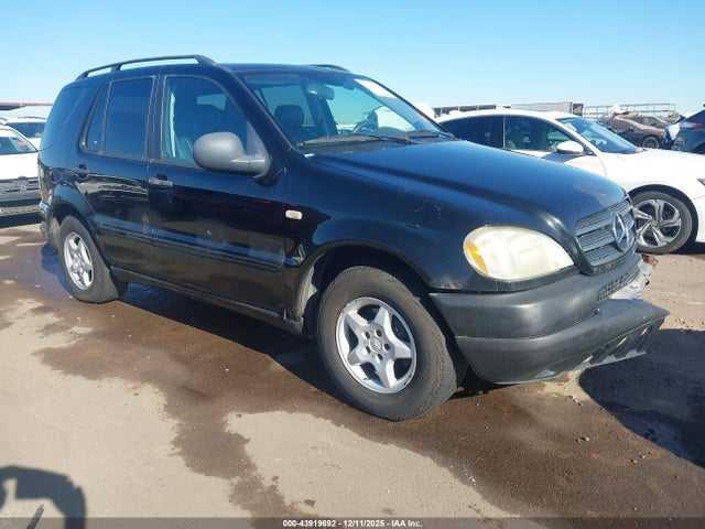 2001 MERCEDES-BENZ ML 320 