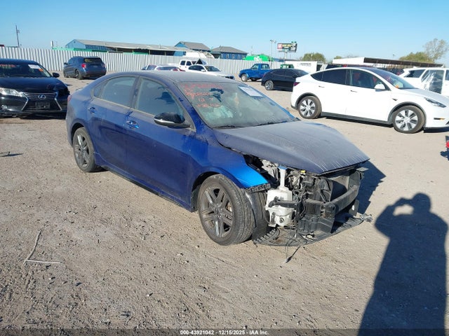 KIA FORTE GT-LINE - 1