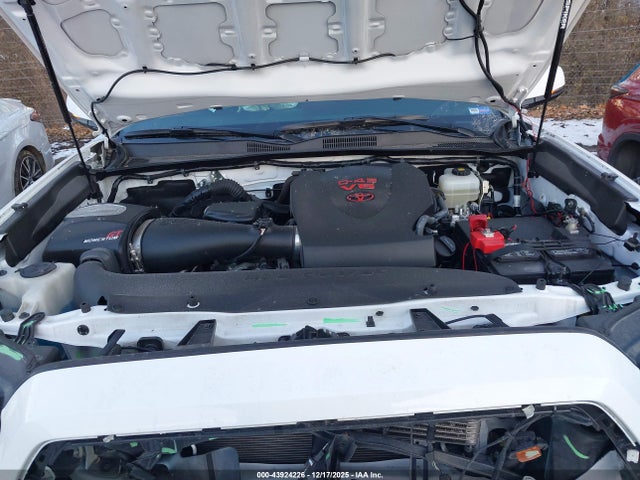 2020 Toyota TACOMA TRD OFF-ROAD photo 10
