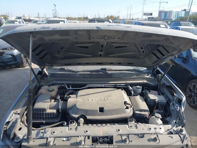 CHEVROLET COLORADO - 10