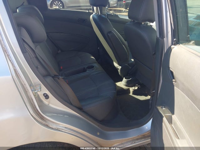 CHEVROLET SPARK 1LT AUTO - 8