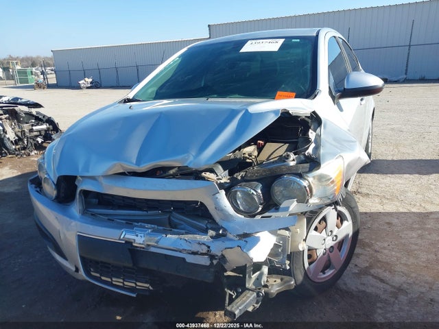 2016 Chevrolet Sonic, VIN: 1G1JA5SH6G4182929