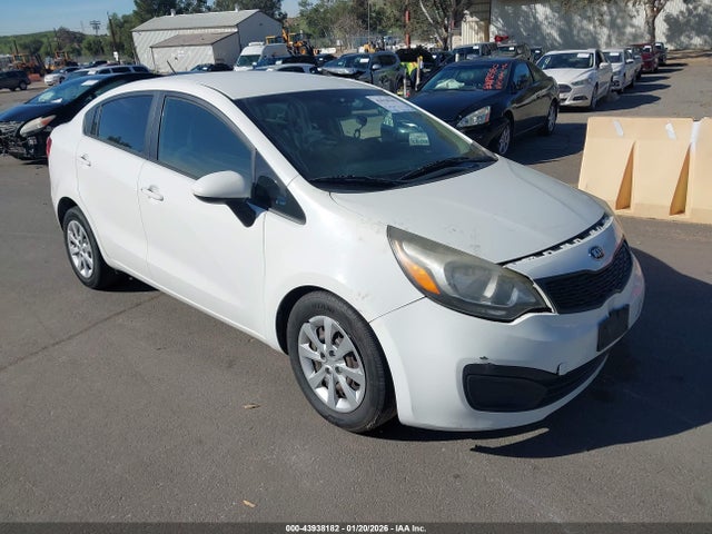 2014 KIA RIO LX