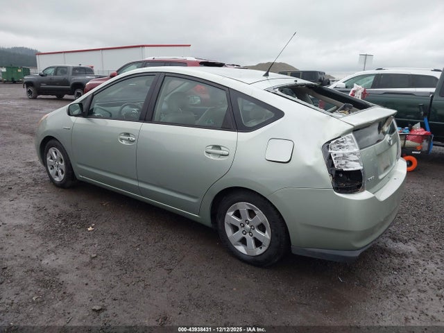TOYOTA PRIUS - 3