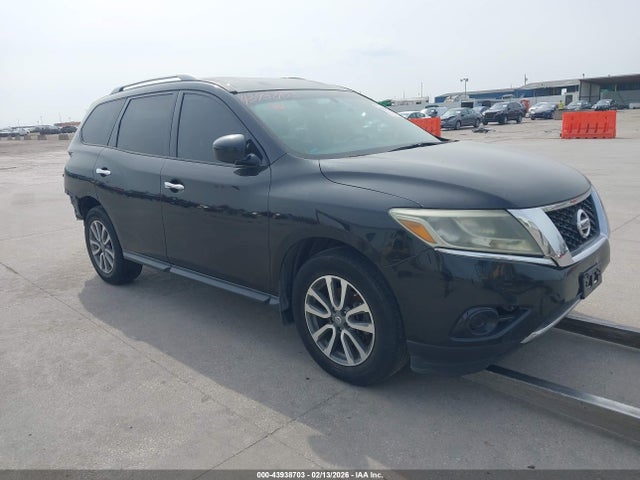 2016 NISSAN PATHFINDER S
