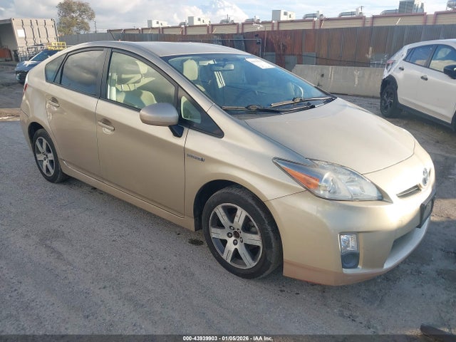 2011 TOYOTA PRIUS TWO