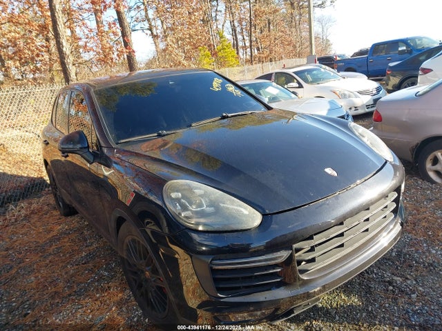 2015 PORSCHE CAYENNE TURBO